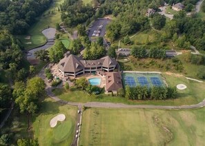 Condo, 2 Bedrooms | Exterior