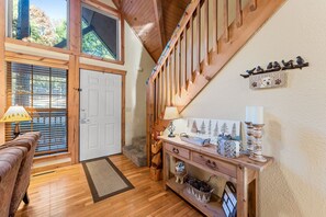 Cottage, 4 Bedrooms | Interior