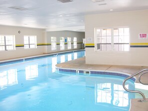 コンドミニアム 2 ベッドルーム | プール | 屋内プール、屋外プール