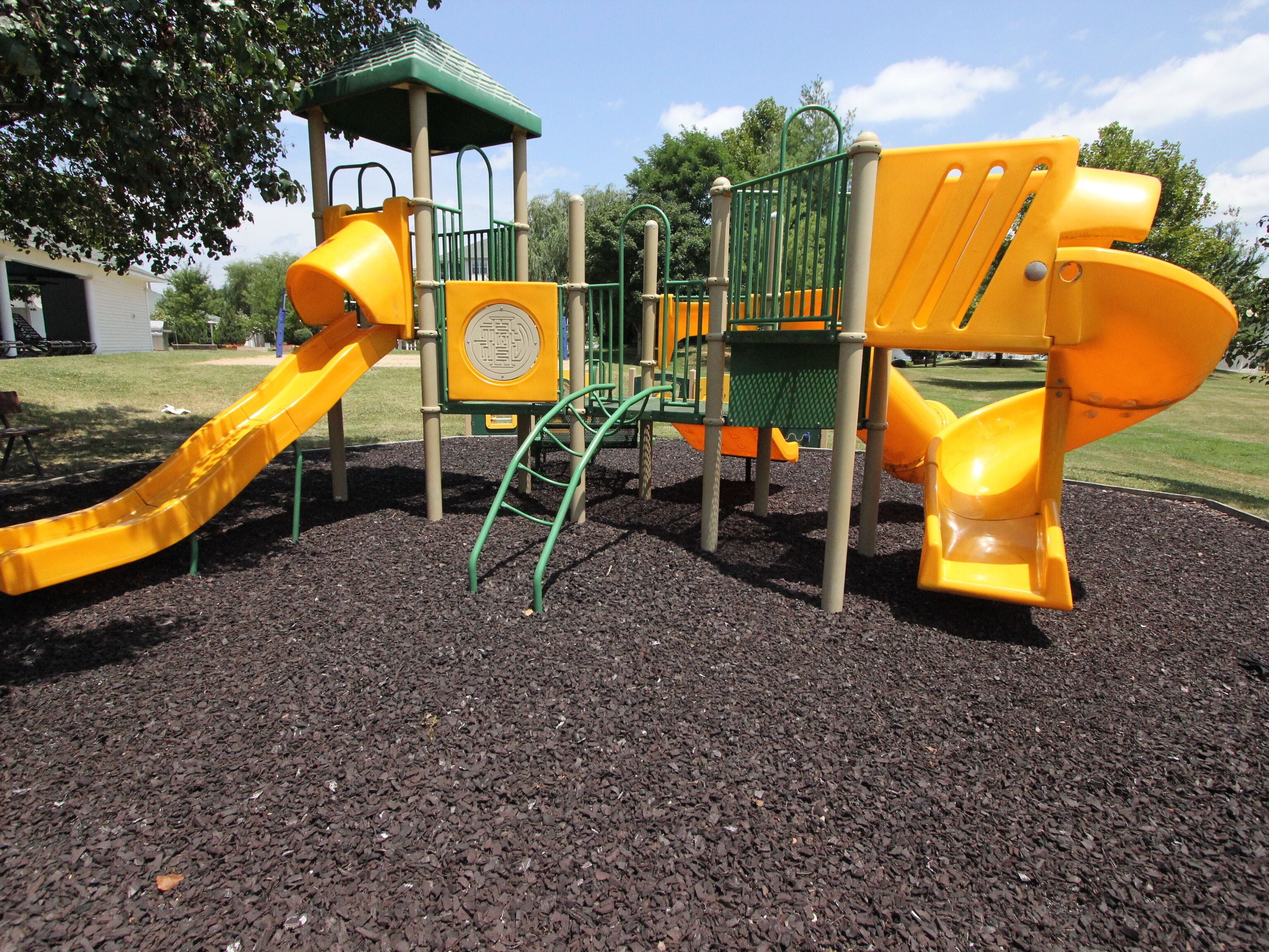 Condo, 2 Bedrooms | Children's area