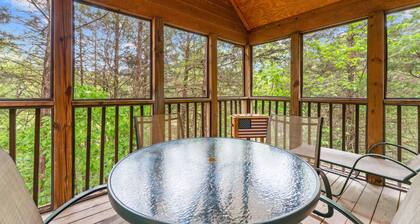 Mayberry Lodge 2 Bedroom Cabin by RedAwning