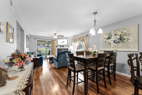 Condo, 2 Bedrooms | Dining - Dream Weaver 2 Bedroom Condo by RedAwning (Branson)