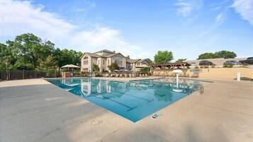 Condo, 2 Bedrooms | Pool