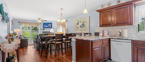 Condo, 2 habitaciones | Restaurantes