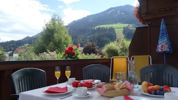 Apartment, 2 Schlafzimmer, 2 Bäder (Hohe Salve) | Speisen im Freien