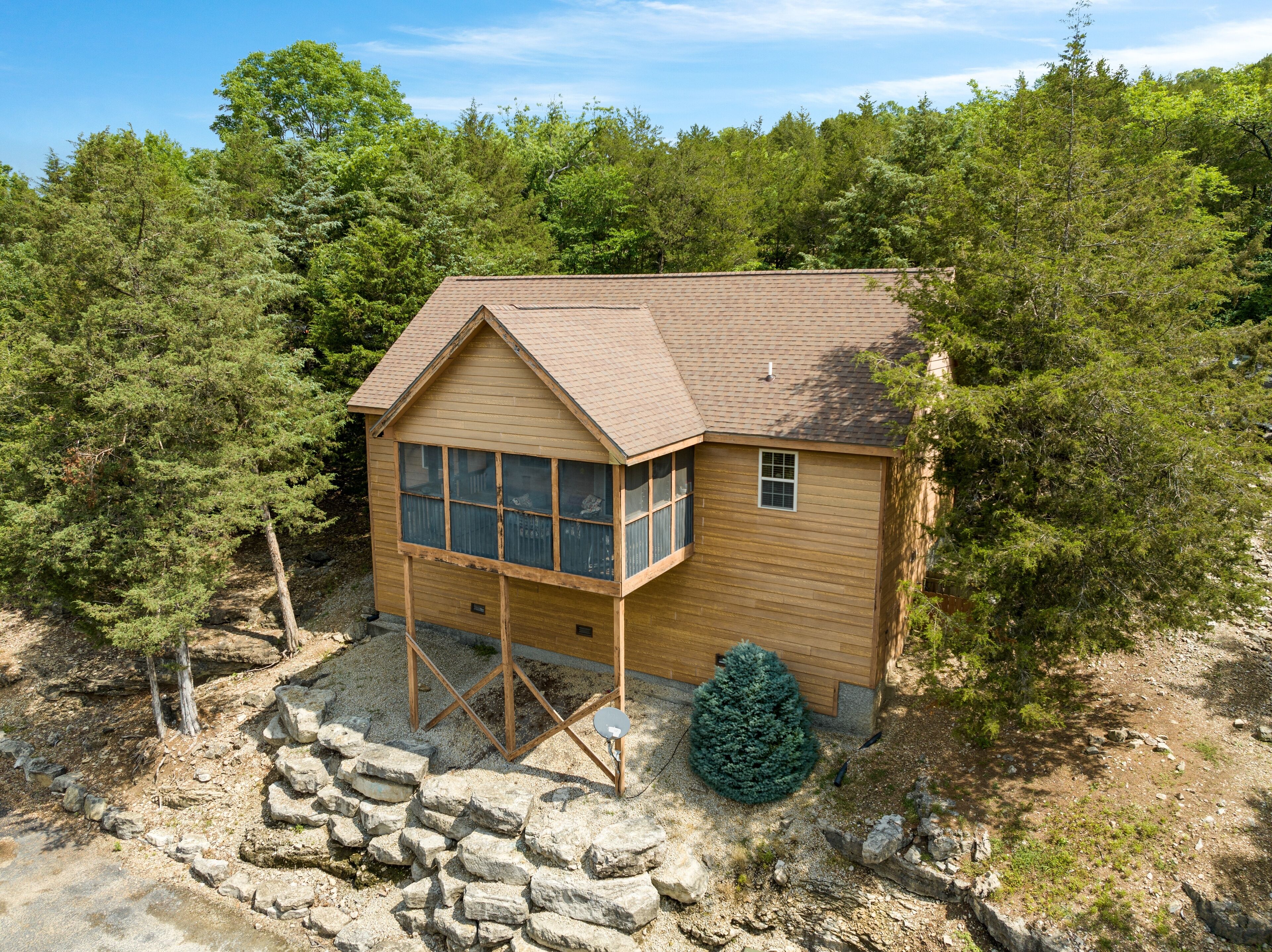 村舍, 2 间卧室 | 外观