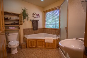 House, 1 Bedroom | Bathroom