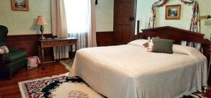 Room, Private Bathroom (Blue Ridge Bed Room)