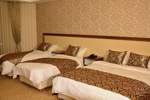 Desk, free WiFi - Maciter Hotel (Ercis)