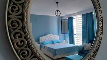 Standard Studio, 1 Double Bed with Sofa bed | 2 bedrooms, premium bedding, desk, blackout drapes