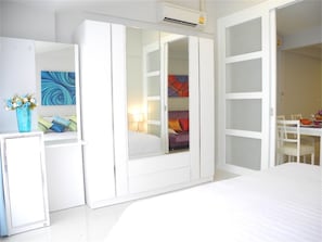 Apartment | 1 bedroom, in-room safe, iron/ironing board, cribs/infant beds - Kata Plaza 1 bedroom Centrical Apartment (Karon)