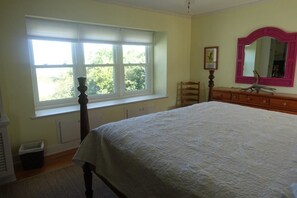 House, 6 Bedrooms