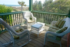 House, 6 Bedrooms | Terrace/patio