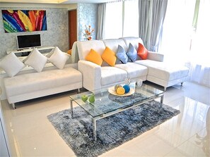 Apartment | Living area