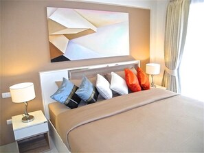 1 bedroom, iron/ironing board, cots/infant beds, rollaway beds - Kata Plaza 1 bedroom Modern Apartment (Karon)