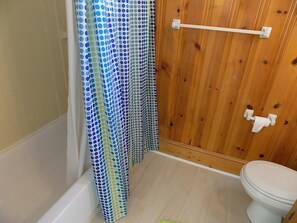 Casa, 4 habitaciones | Baño