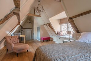 In-room safe, iron/ironing board, free WiFi, bed sheets - Abbey Abcoude (Abcoude)