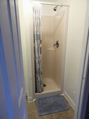 Habitación (Private) | Ducha del cuarto de baño