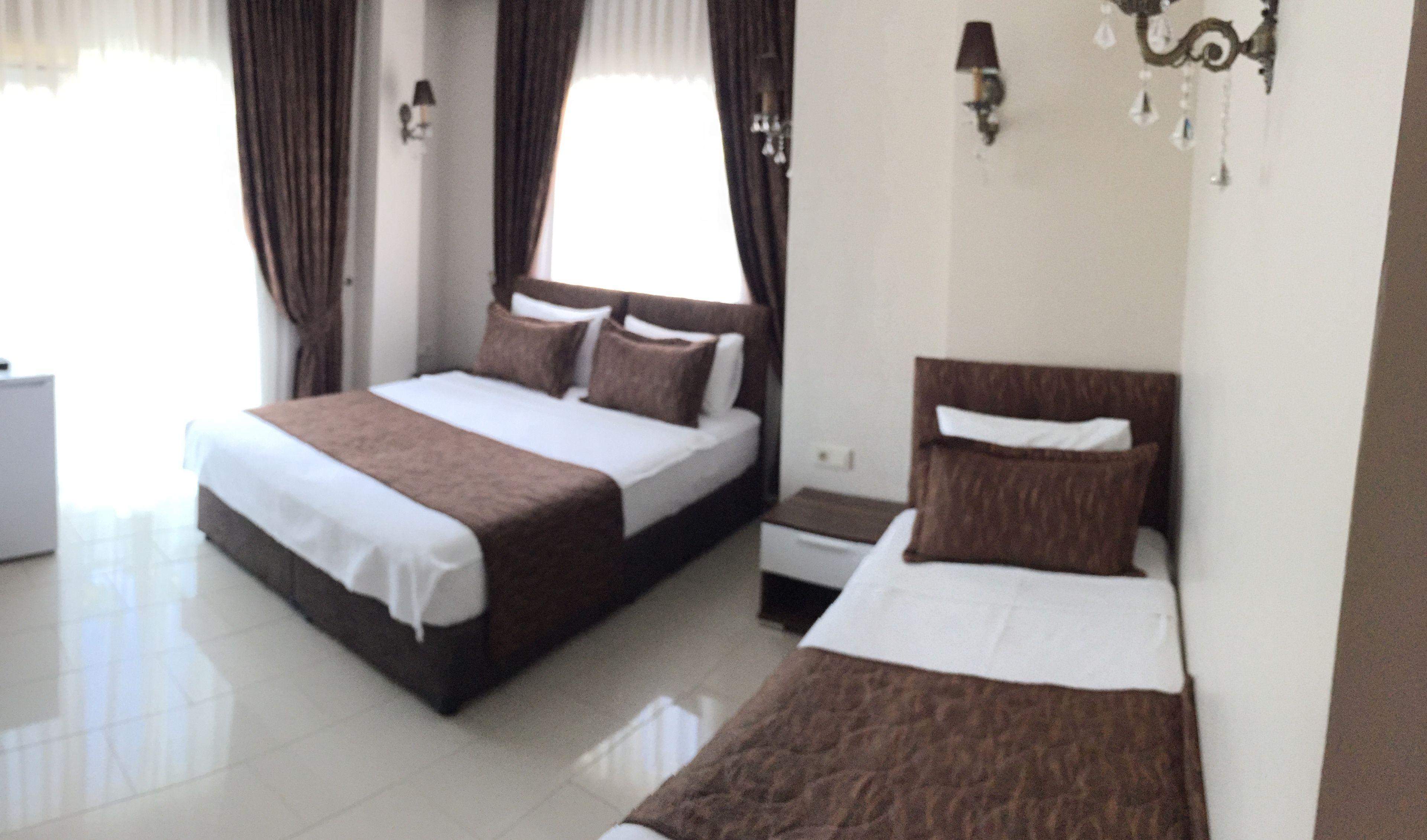 standard triple room | minibar, free cots/infant beds, free wifi