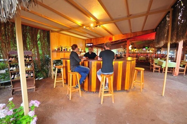Bar (in der Unterkunft)