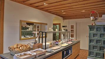 Tägliches inbegriffenes Frühstücksbuffet