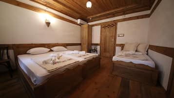 Chambre Triple Familiale, plusieurs lits