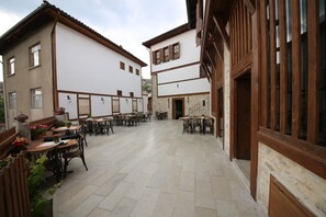 LCD TV - Babahan Konaklari (Safranbolu)