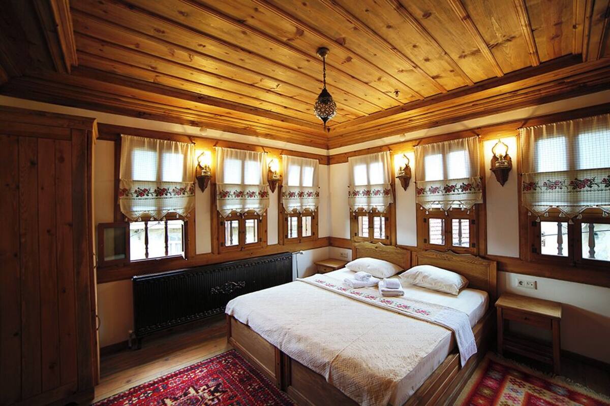 Klassieke kamer, 1 twee- of 2 eenpersoonsbedden | Luxe beddengoed, gratis wifi, beddengoed