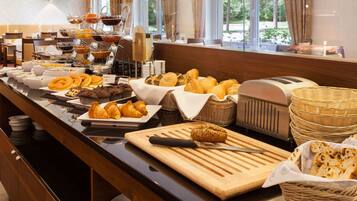 Tägliches inbegriffenes Frühstücksbuffet