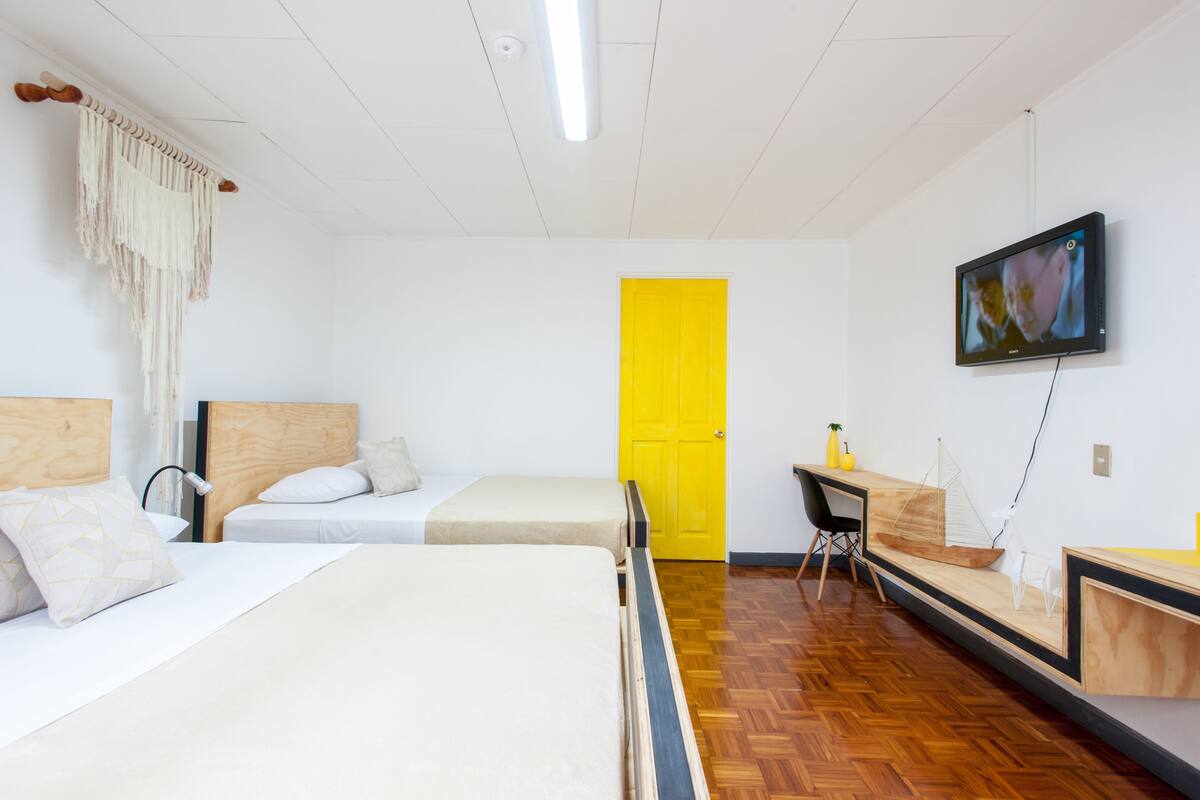 Firemannsrom, 2 queensize-senger | Wi-fi (inkludert)