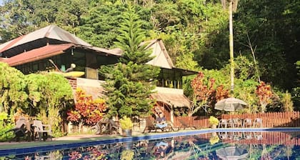 Grand Selva Lodge & Tours
