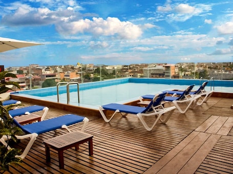 Outdoor pool, sun loungers