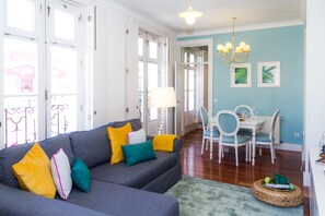 Apartment, 1 Schlafzimmer, Balkon | Wohnbereich