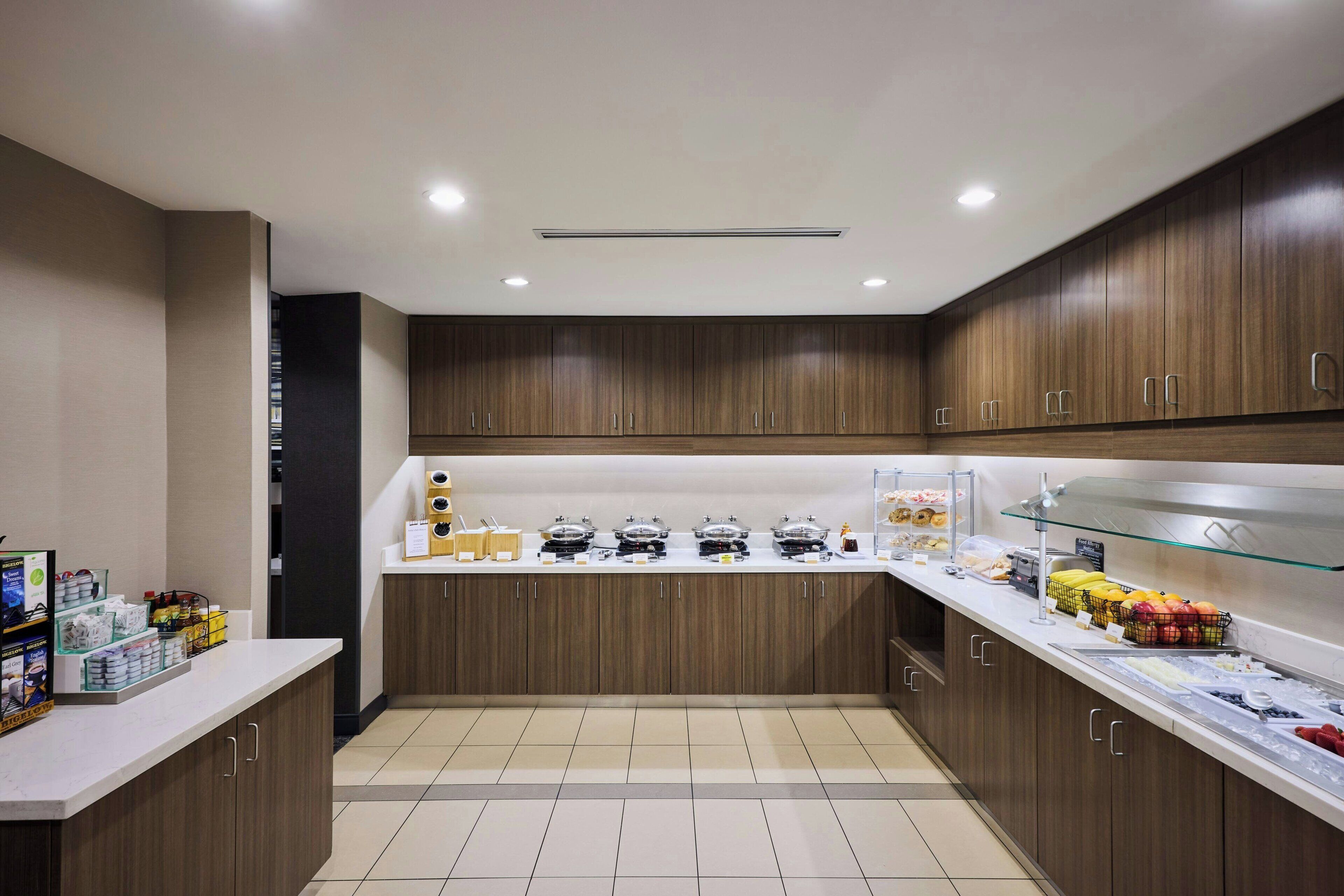 free daily continental breakfast