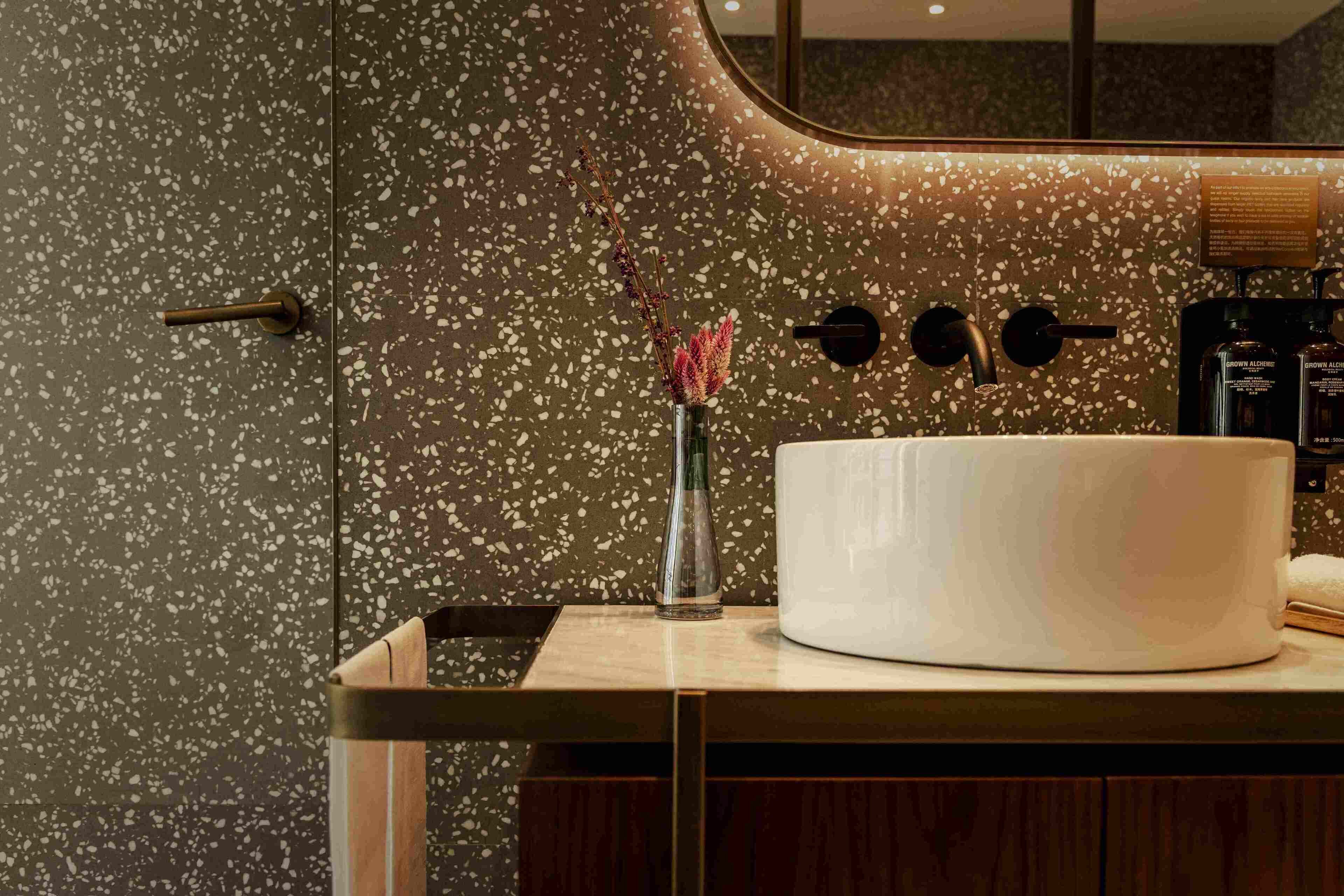 separate bathtub and shower, deep-soaking bathtub, rainfall showerhead