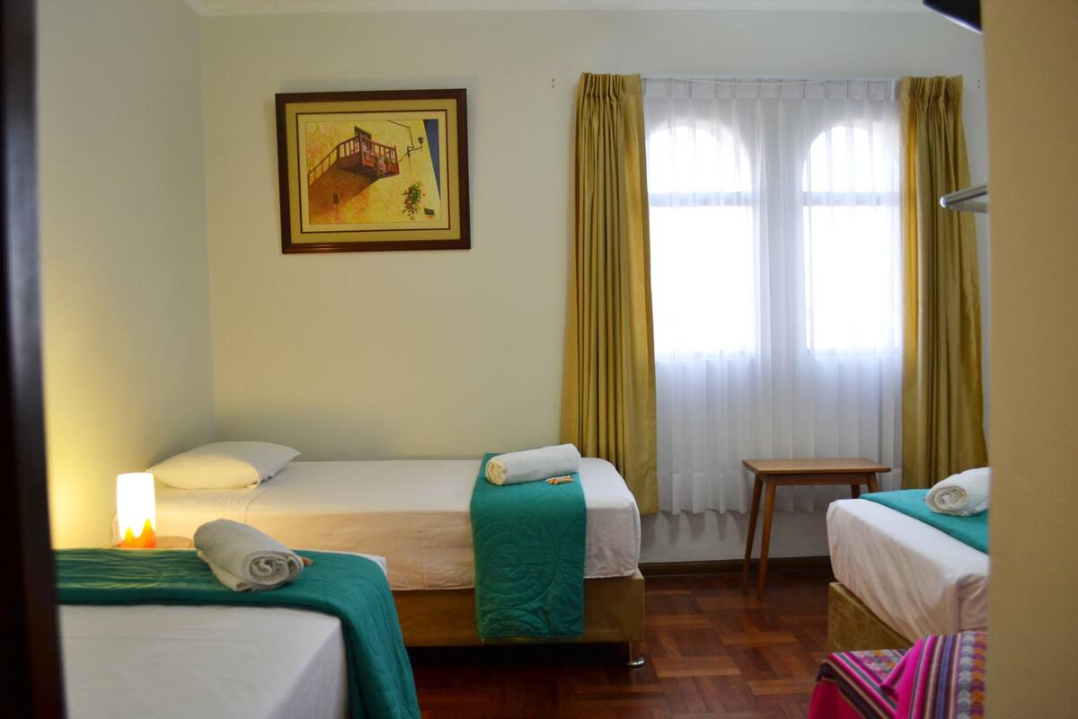 Individually furnished, laptop workspace, iron/ironing board, free WiFi