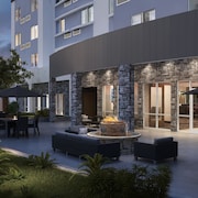 Courtyard by Marriott Houston Intercontinental Airport