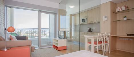 Comfort Studio, Balcony (3) | 1 間睡房、獨特設計、獨特裝修、書桌