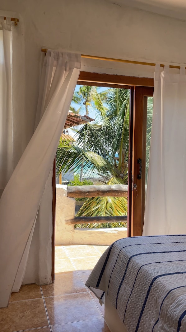 Chambre Double Supérieure, 1 très grand lit, vue ville | Vue de la chambre