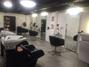 Hair salon