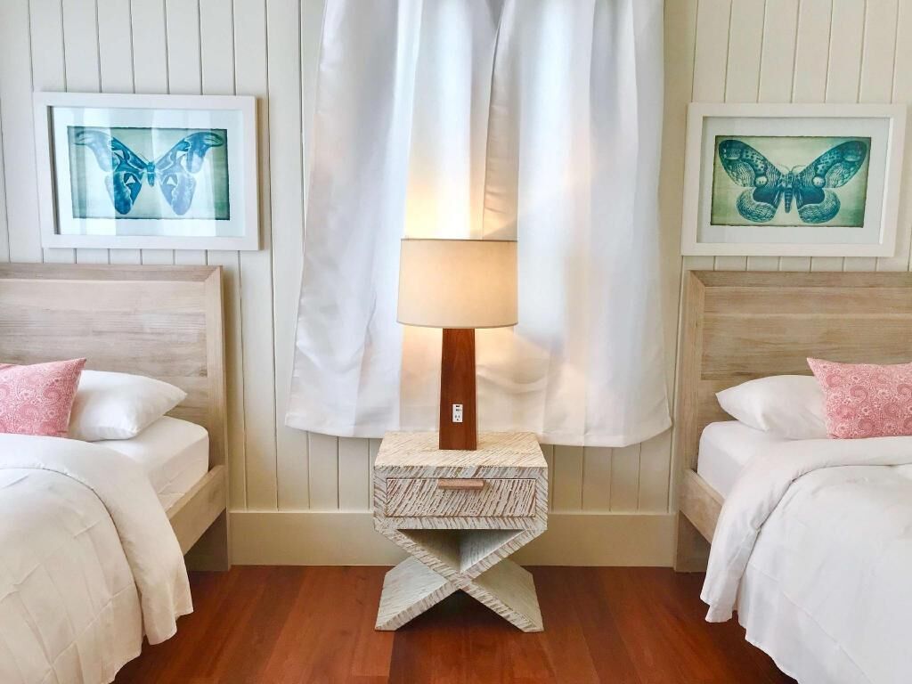 In-room safe, laptop workspace, iron/ironing board