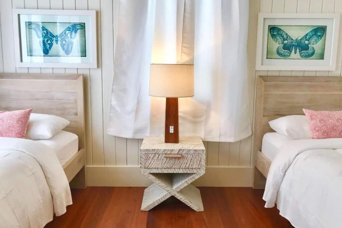 In-room safe, laptop workspace, iron/ironing board