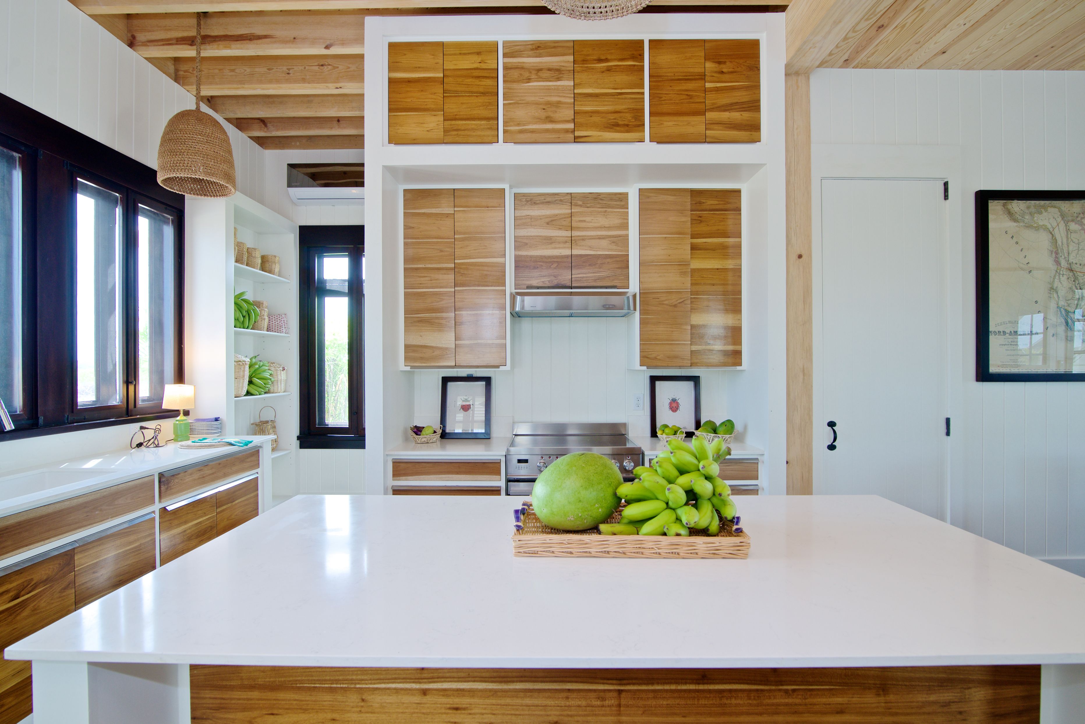 family villa, 3 bedrooms | private kitchen | fridge, freezer, paper towels