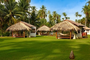 Deluxe Bungalow | 1 bedroom, minibar, in-room safe, desk