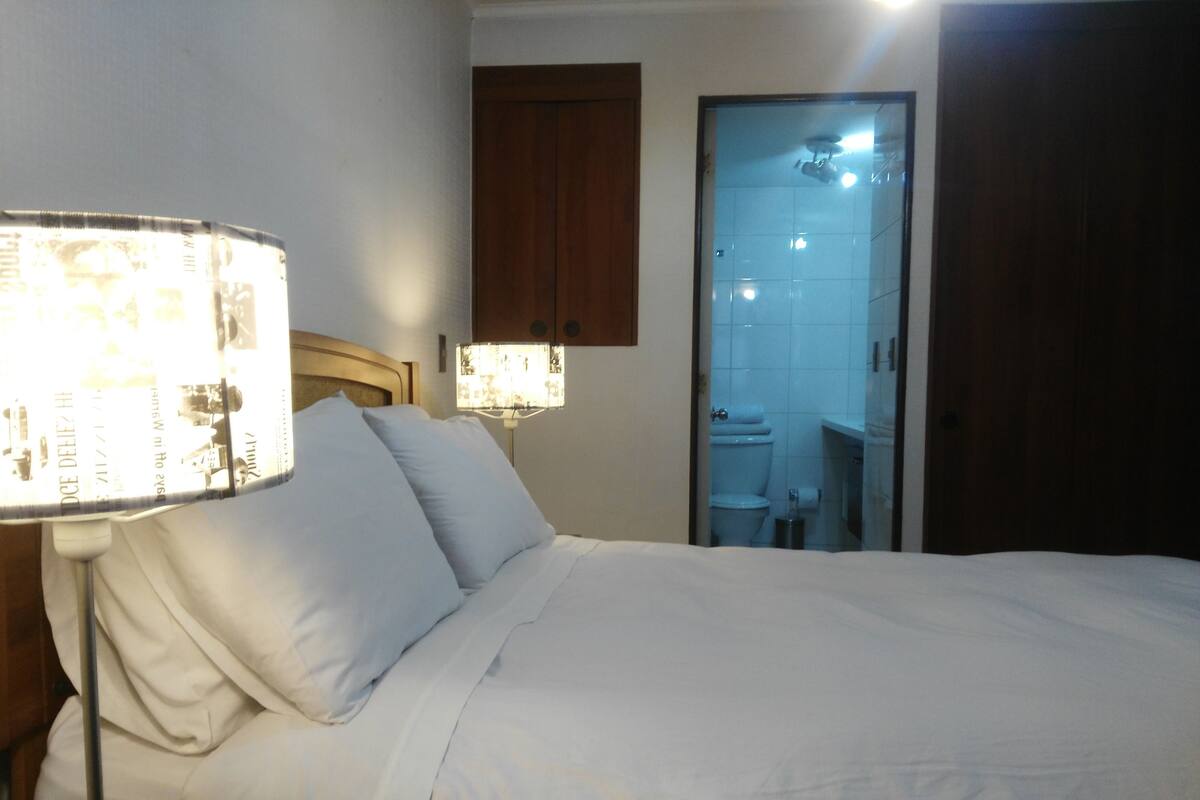 Iron/ironing board (on request), rollaway beds (surcharge), WiFi (free)