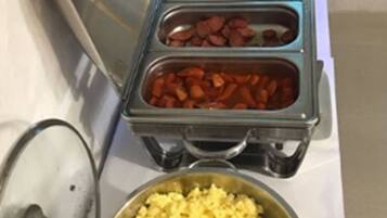 Petit déjeuner buffet compris tous les jours