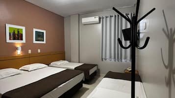 Phòng 4 | Bộ đồ giường cao cấp, minibar, truy cập Internet không dây miễn phí