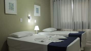 Hochwertige Bettwaren, Minibar, kostenloses WLAN, Bettwäsche