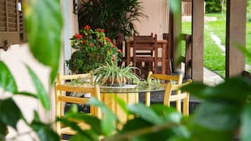 شرفة مسقوفة