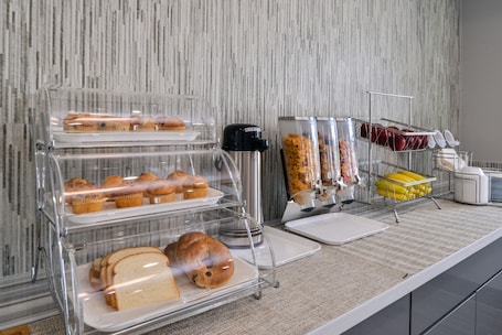 Desayuno continental incluido todos los días
